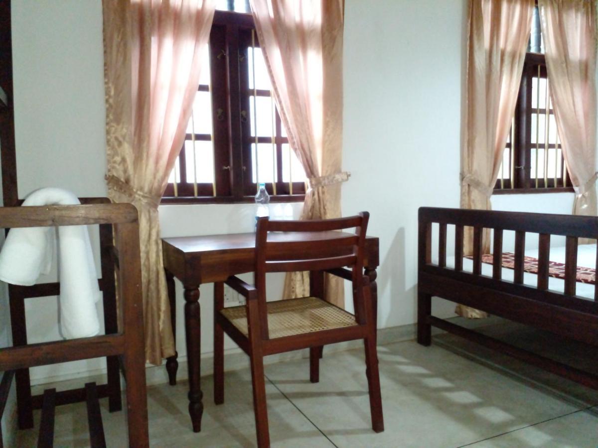 Muduna Walawwa Resort Kandy Eksteriør bilde